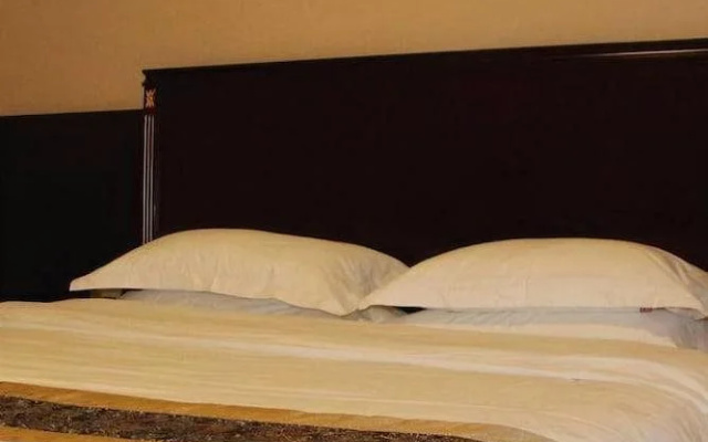 Yellow River Pearl Hotel