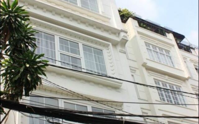 Апартаменты HAD Apartment Nguyen Dinh Chinh вид на фасад