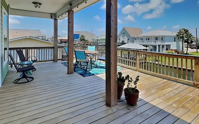 Turtle Nest by Ryson Vacation Rentals