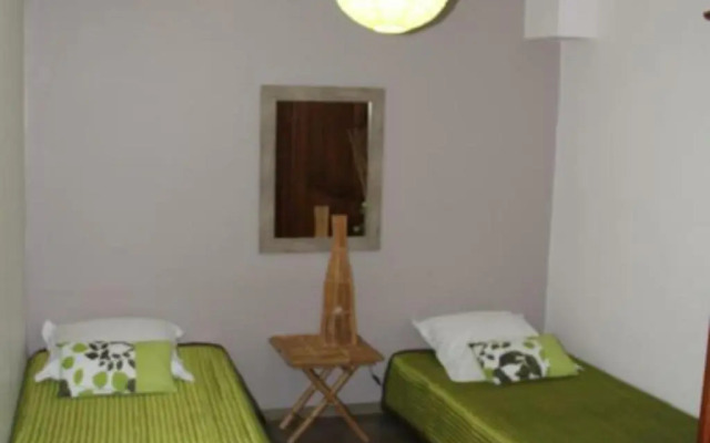Gîte Thoury, 3 pièces, 4 personnes - FR-1-491-49