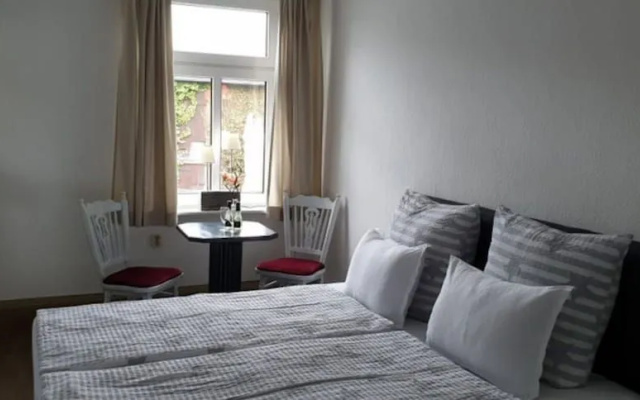 Haduloha Hotel & Restaurant
