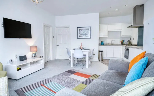 Bay View - 2 Bedroom Apartment - Tenby
