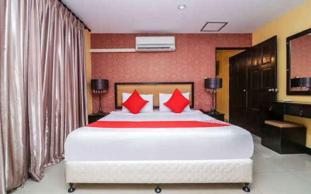 OYO 131 Griebs Inn