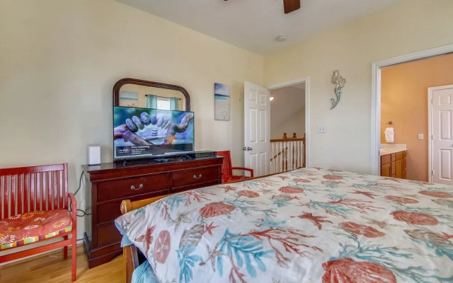 Sunflower Surf by Ryson Vacation Rentals