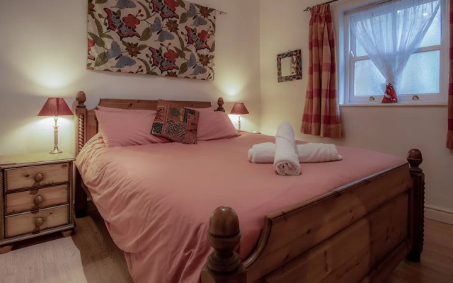 Arcadia - 1 Bedroom Apartment - Tenby