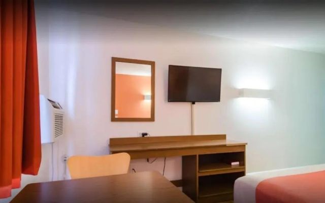 Rodeway Inn Emporia