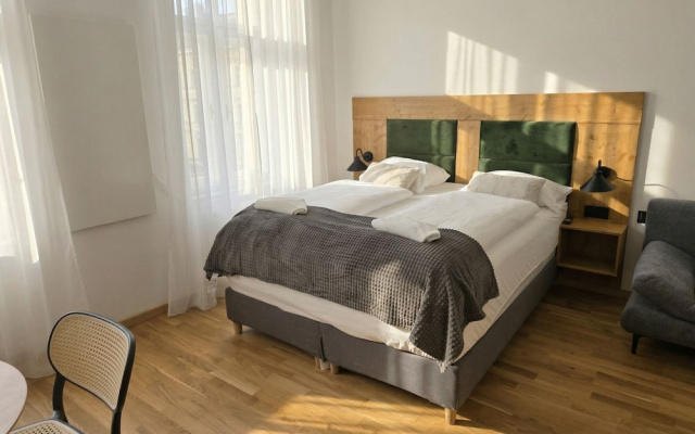 6 Min to Stadthalle Cozy 1BR Long Stay