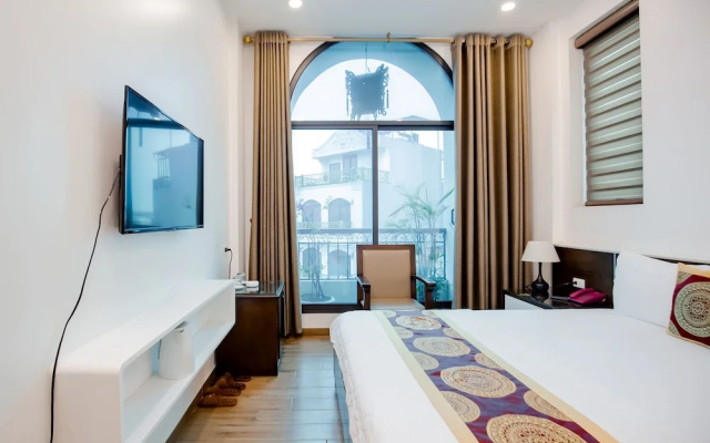 Phuong Nam Luxury Hotel Long Bien