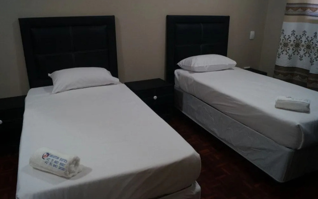 Miraton Eastgate Suites