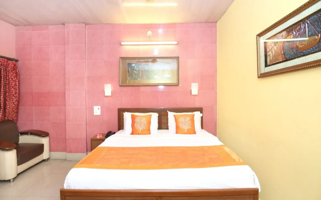 Hotel Nav Classic by OYO Rooms