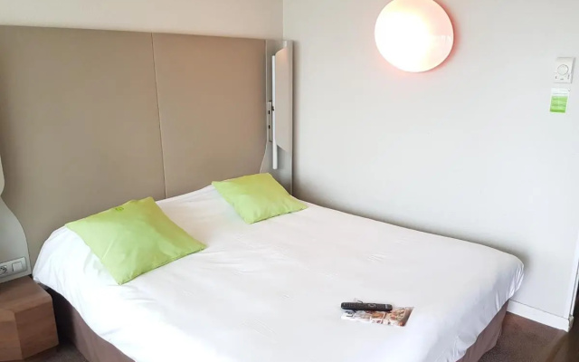 Pink Rainbow Hotel (TEST HOTEL)