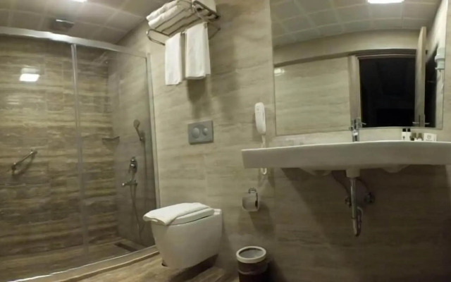 Idas Hotel