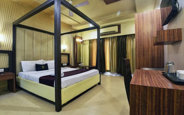 Glitz Hotels Devanshi Inn