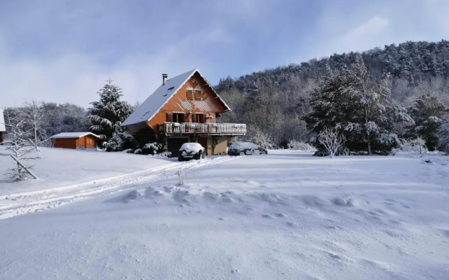 Chalet entre lac et volcan