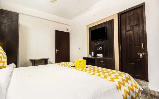 FabHotel Luxurs Gopalpura