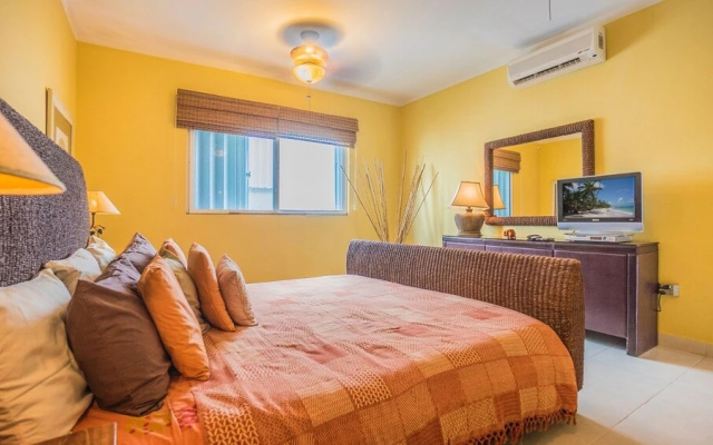 Margaritas 306 2 Bedroom Condo by RedAwning
