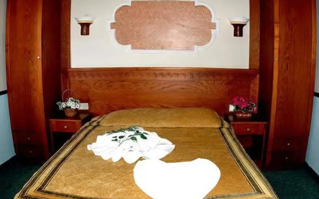 Han Palace Hotel