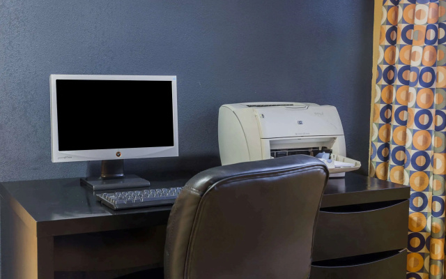 Microtel Inn & Suites by Wyndham Hillsborough