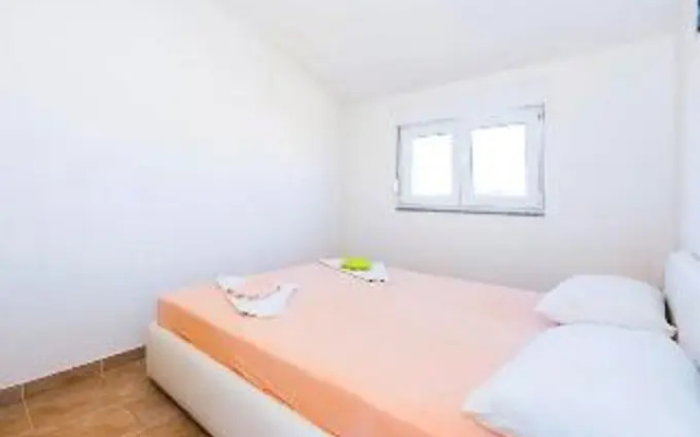 Apartments Leko