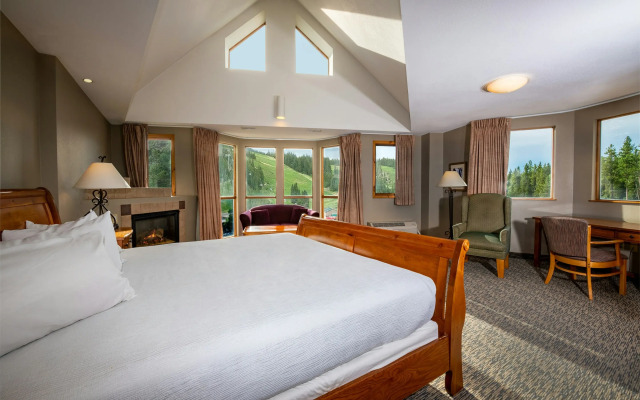 Winter Park Mountain Lodge