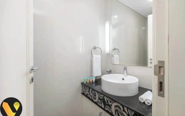 Vogue Stylish Apt Near Dubai Mall & Burj