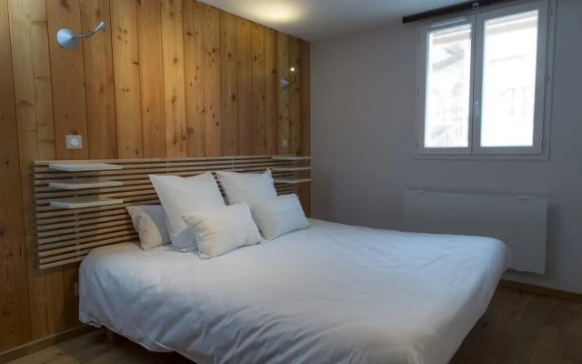 Appartement Chic En Pied de Pistes En Plein Centre de Station