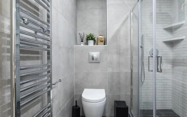 J&T Central Apartment
