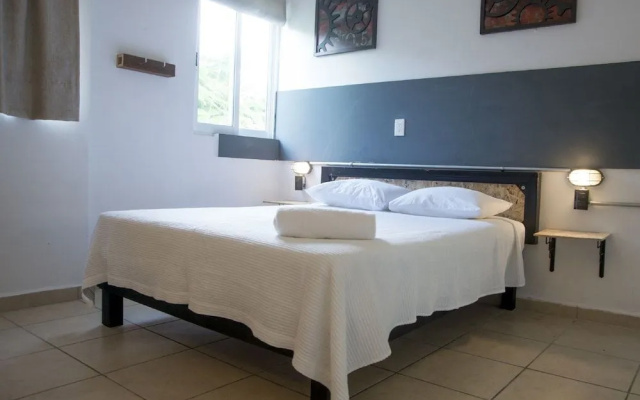 Urban Beach Chic Hostel