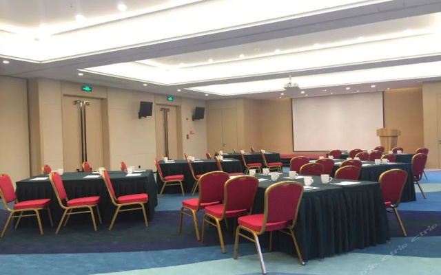 Easco Hotel