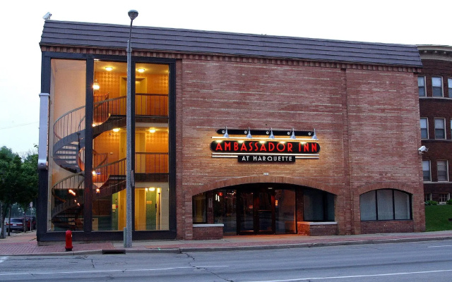 Ramada by Wyndham Milwaukee