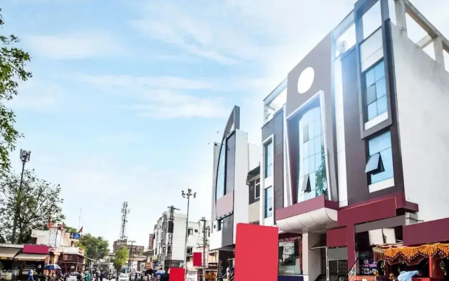 The Tourist Inn by OYO Rooms