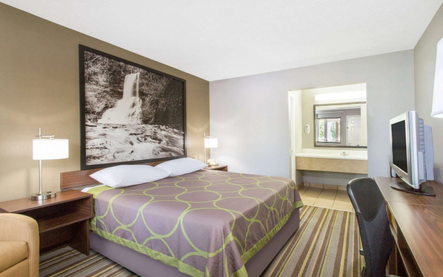 Super 8 by Wyndham Wytheville