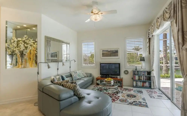 Dill Court Home