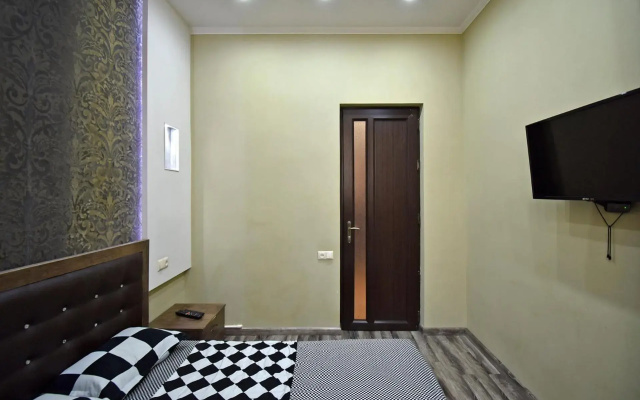 Amiryan street 1 bedroom Modern apartment With Balcony AM777