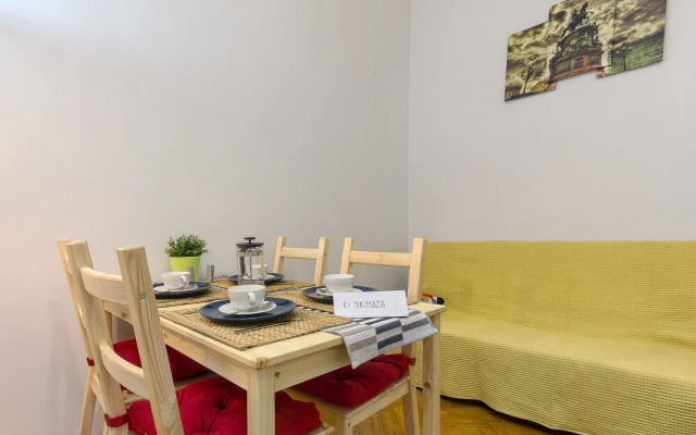 Apartment on Kamennoostrovskiy p17
