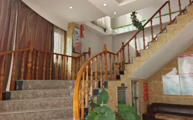 YAYUR Hotel