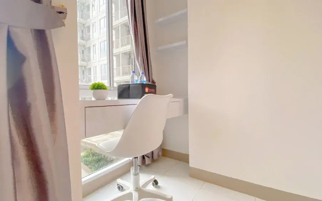 Warm And Simply Look Studio Apartment Tokyo Riverside Pik 2