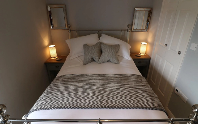 Inglenook Guest House