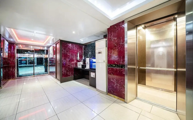 Sadang Charis Hotel