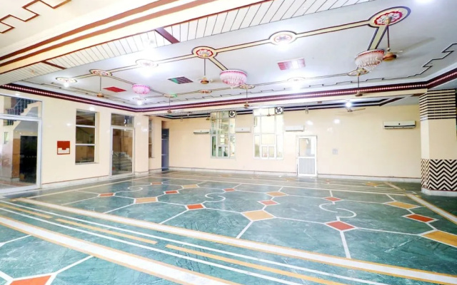 OYO 42787 Hotel Shahi Mahal