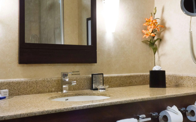 Best Western Premier Monterrey Aeropuerto