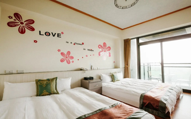 Lisinty Resort