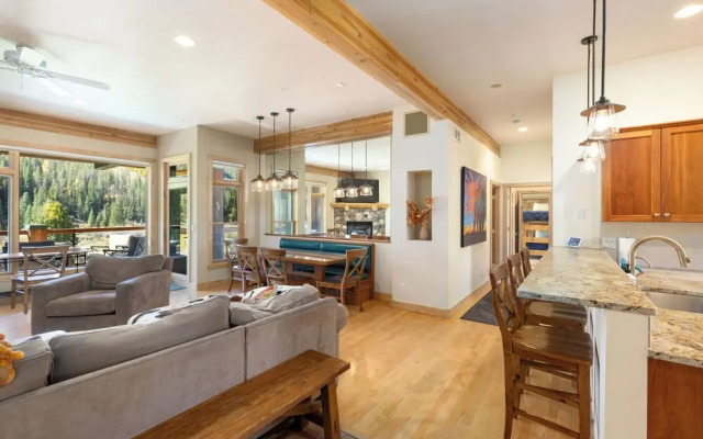 201 Mill Creek Condo