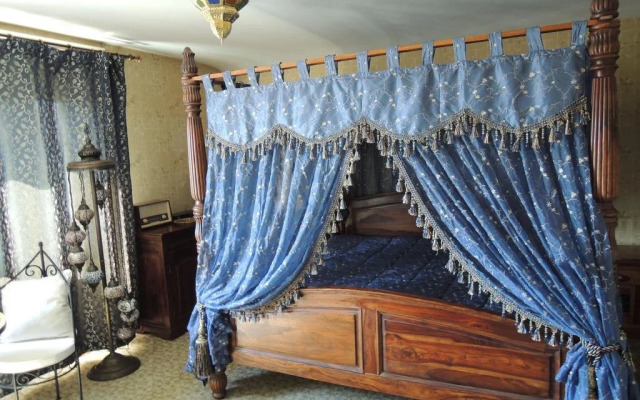 N. Blaise Chambres dHôtes