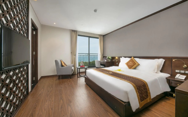 Cosmos Hotel Danang