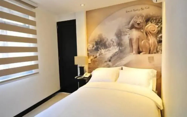 Hotel Puerta de San Antonio