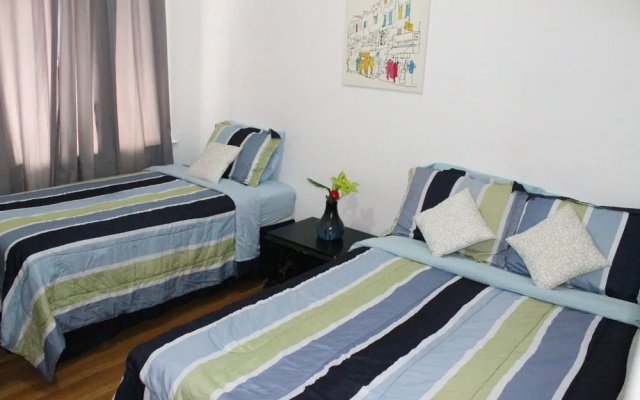 Adib Apartments - 840 Woodroffe Ave, Unit 2