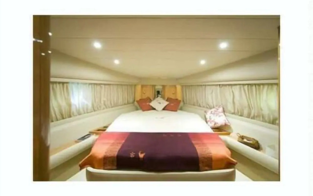 Raxul Boat