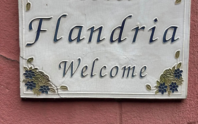 Flandria Hotel