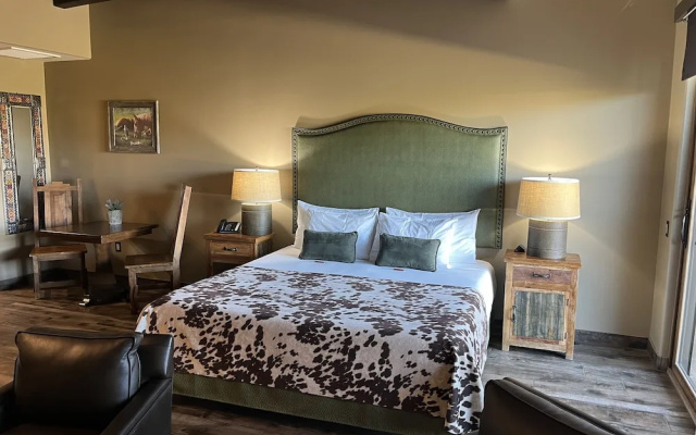 Prickly Pear Inn